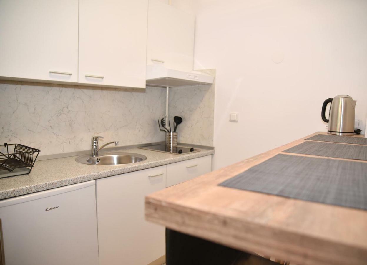 זאגרב Apartments Dora מראה חיצוני תמונה